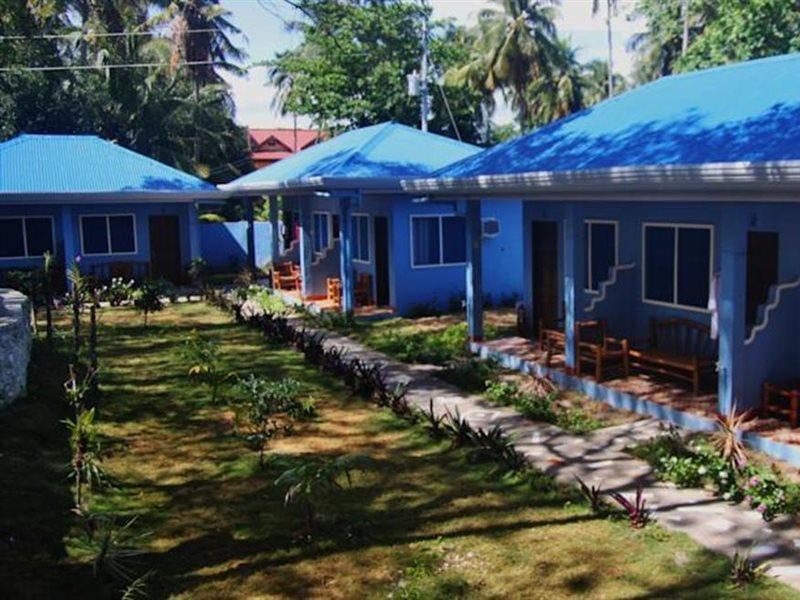 Blue Corals Beach Resort Малапаскуа Айлънд Екстериор снимка