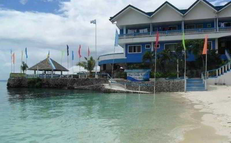 Blue Corals Beach Resort Малапаскуа Айлънд Екстериор снимка