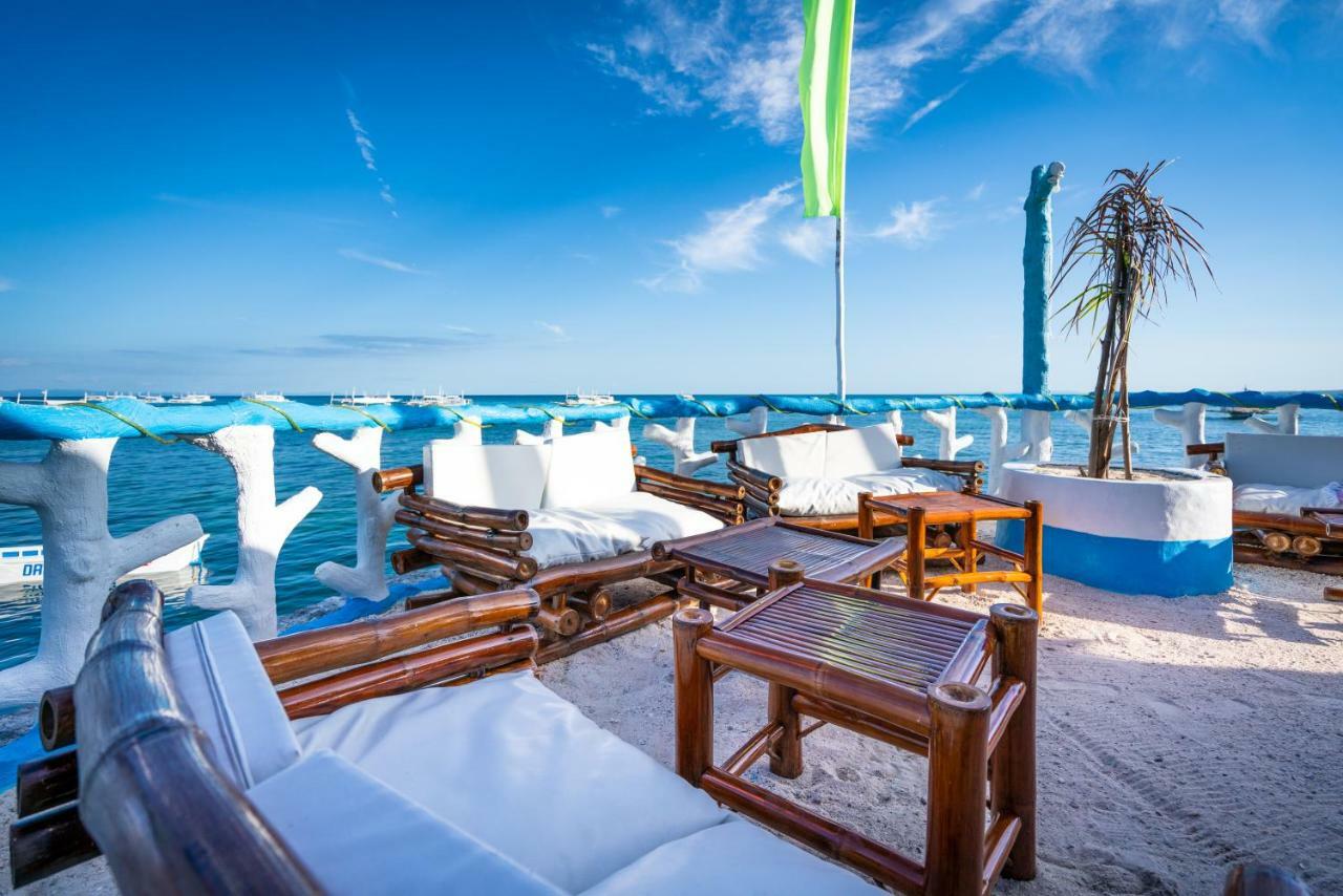 Blue Corals Beach Resort Малапаскуа Айлънд Екстериор снимка