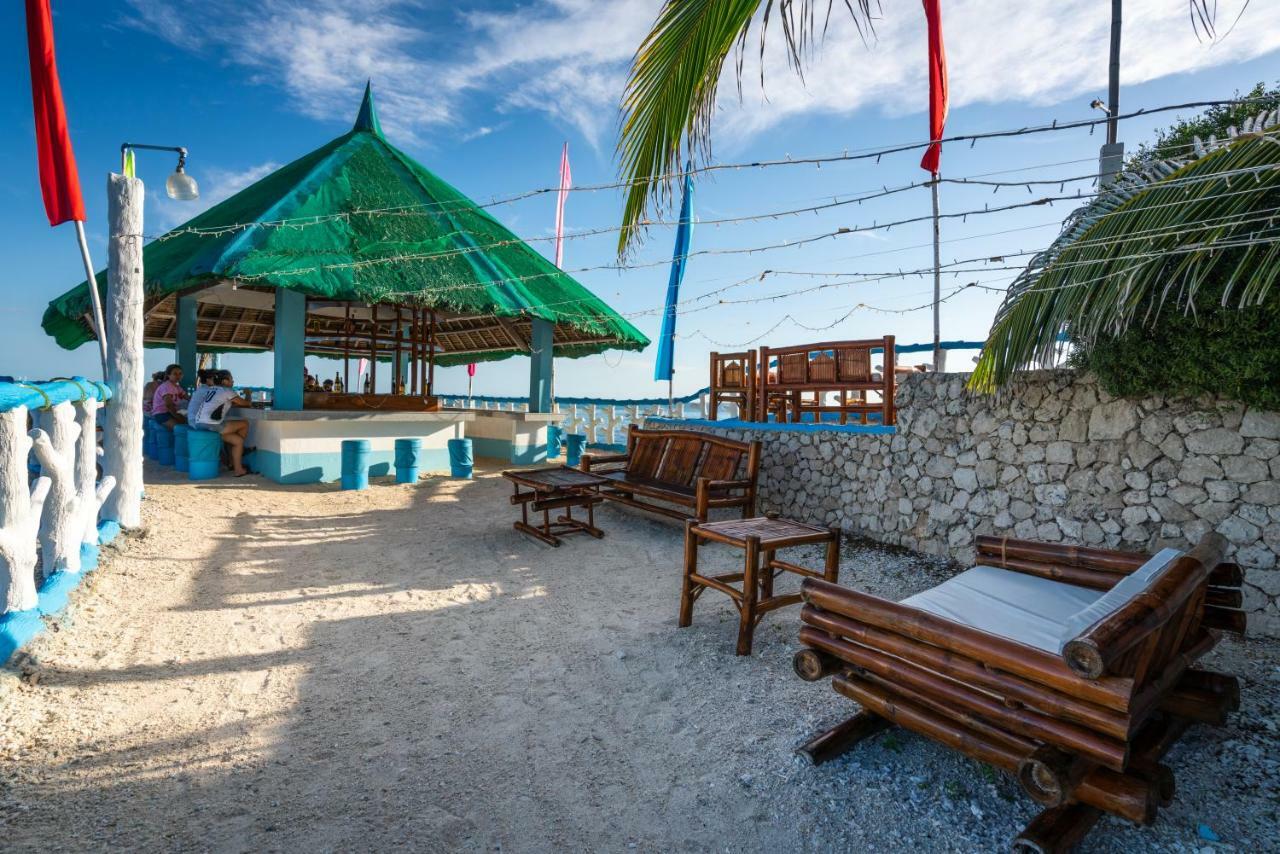 Blue Corals Beach Resort Малапаскуа Айлънд Екстериор снимка