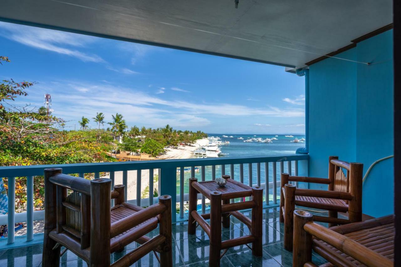 Blue Corals Beach Resort Малапаскуа Айлънд Екстериор снимка