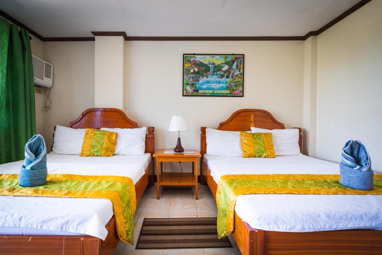 Blue Corals Beach Resort Малапаскуа Айлънд Екстериор снимка